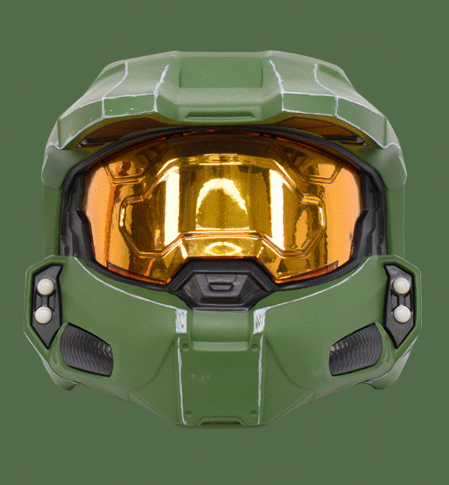 Animated GIF contrasting the before and after of a limited edition illustrated Master Chief helmet created as an influencer unboxing experience promoting Rockstar Energy and Halo Infinite.